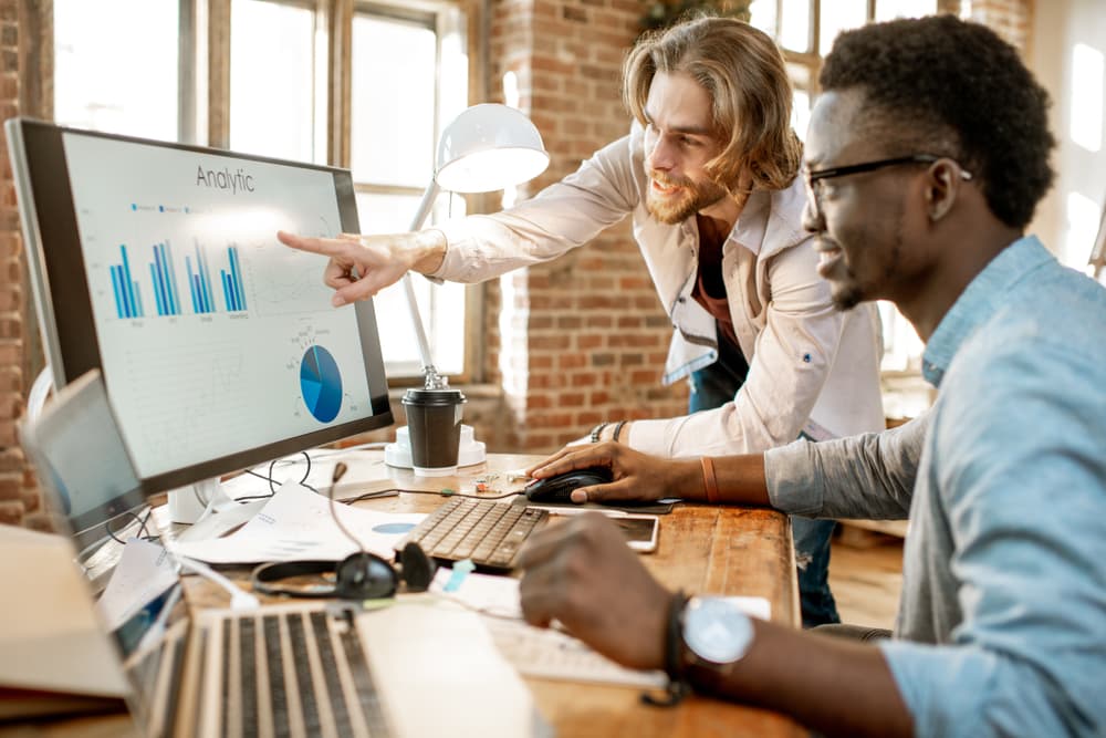 Closing the Teaching-Learning Loop in Learning Support Platforms